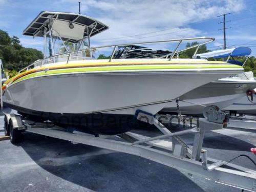 Fountain 23 Center Console ficha tecnica